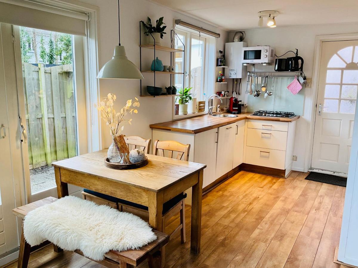 Holiday Home Flori Bergen Exterior photo